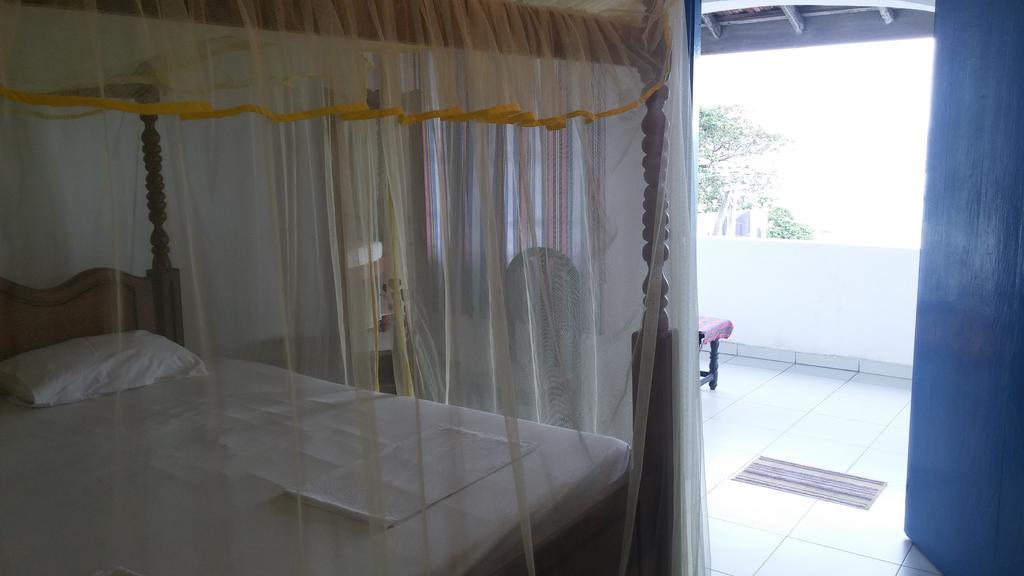 Bed and Breakfast The Ocean à Unawatuna Extérieur photo