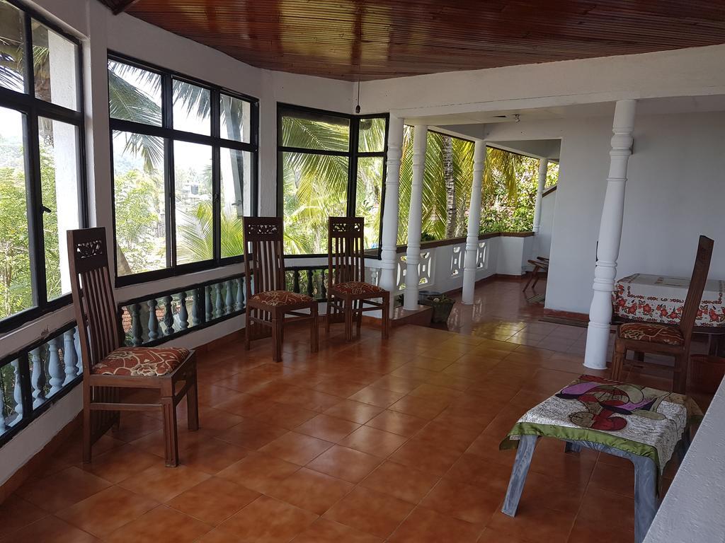 Bed and Breakfast The Ocean à Unawatuna Extérieur photo